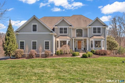 Photo of 2 Somerset Lane, Newtown, CT 06482 (MLS # 24168488)