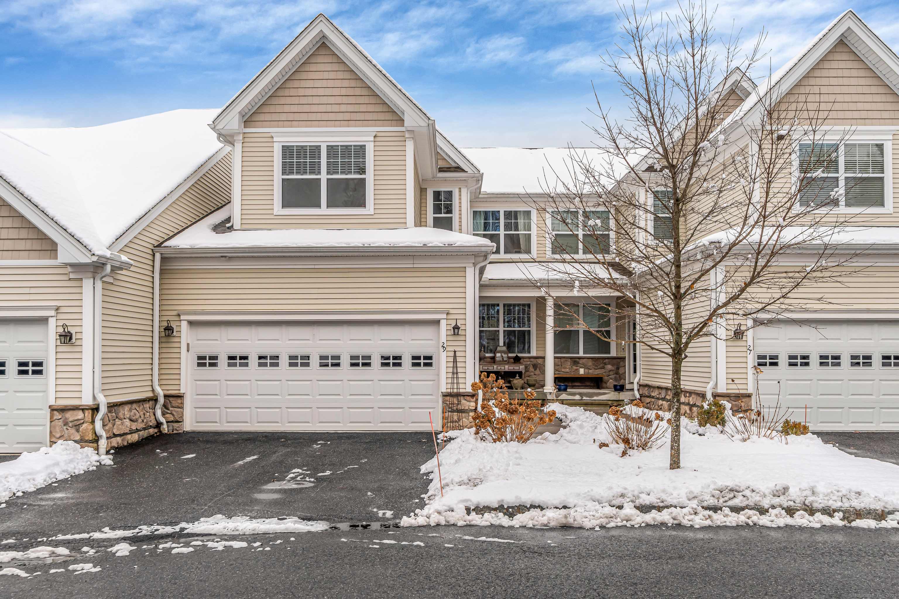 Photo 1 of Winding Trail 29, Middlebury, Connecticut, $565,000, Web #: 24075364