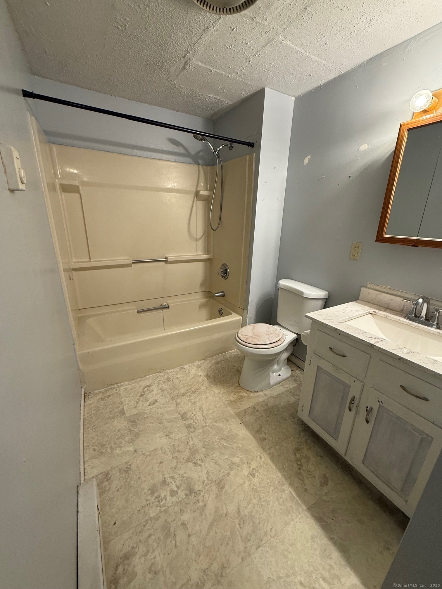 248 Lawlor Street #APT 1, New Britain, Connecticut image 7