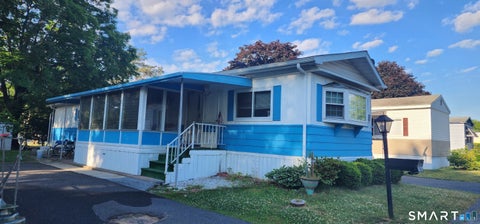 Mobile Home For Sale - 16 Arapaho Drive<br/> Hartford County, East Hartford, CT 06118