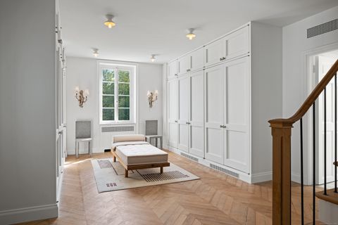 Tiny photo for 104 Dans Highway, New Canaan, CT 06840 (MLS # 24103956)