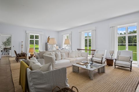 Tiny photo for 104 Dans Highway, New Canaan, CT 06840 (MLS # 24103956)