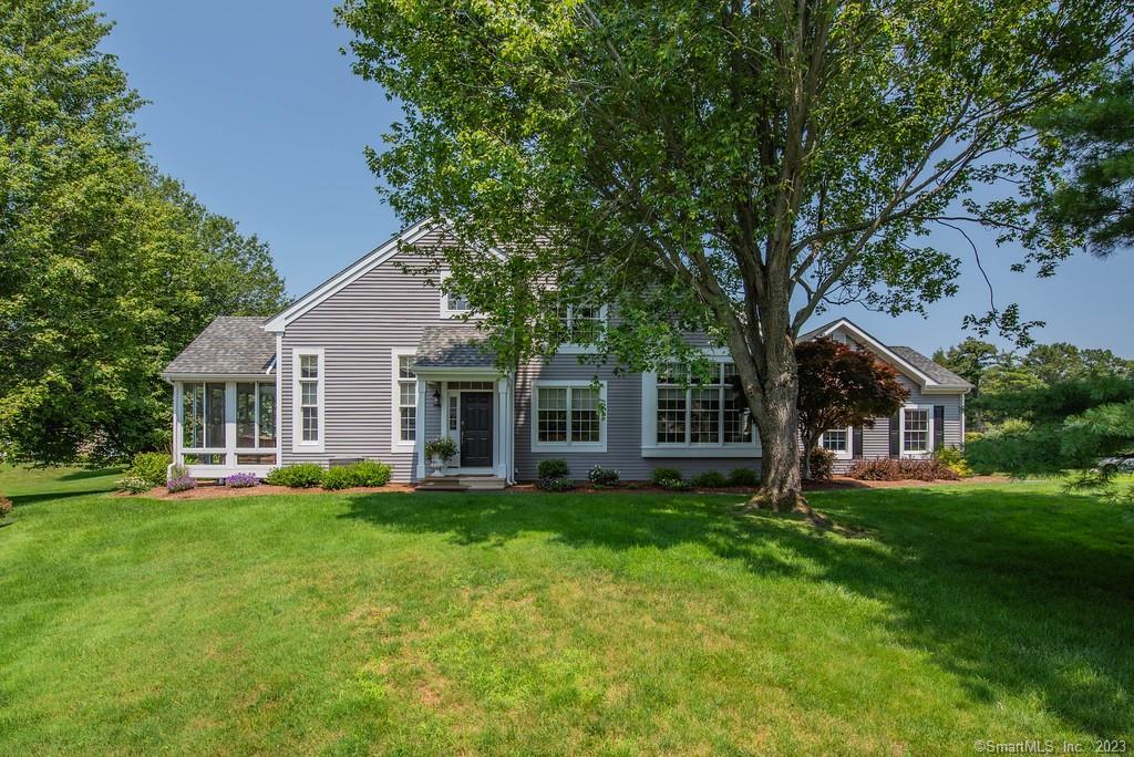 Rental Property at 1 Priorwood Gardens 1, Cromwell, Connecticut - Bedrooms: 4 
Bathrooms: 4 
Rooms: 8  - $4,500 MO.