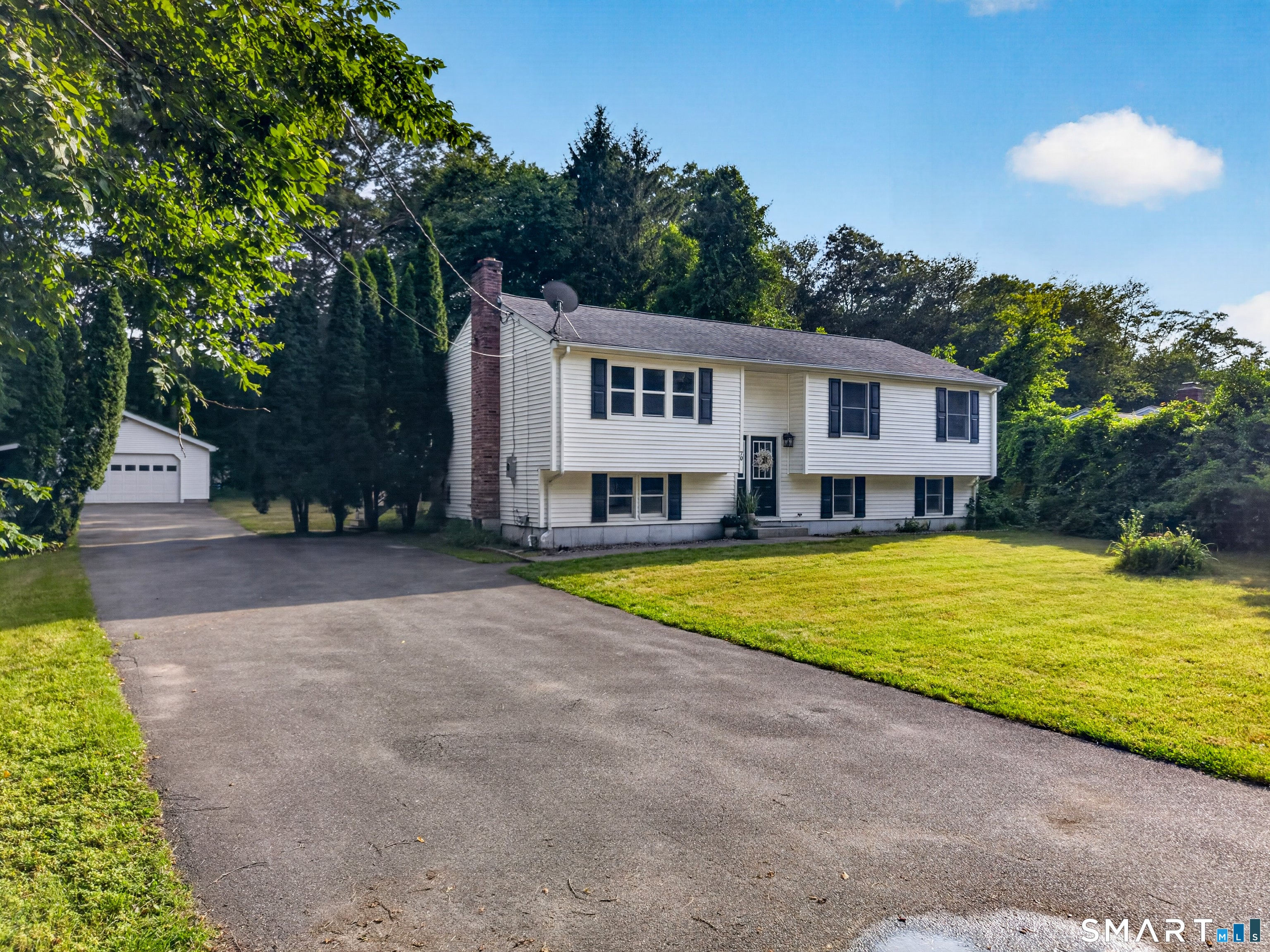 70 Lisbon Heights