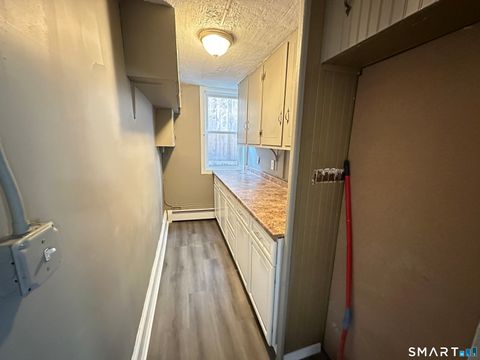 Tiny photo for 40 Oak Street #1, Windsor Locks, CT 06096 (MLS # 24146431)