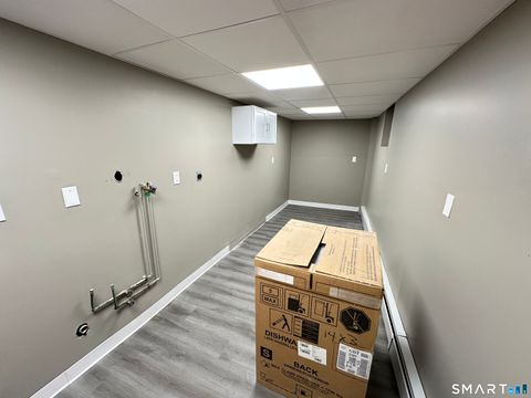 Tiny photo for 40 Oak Street #1, Windsor Locks, CT 06096 (MLS # 24146431)