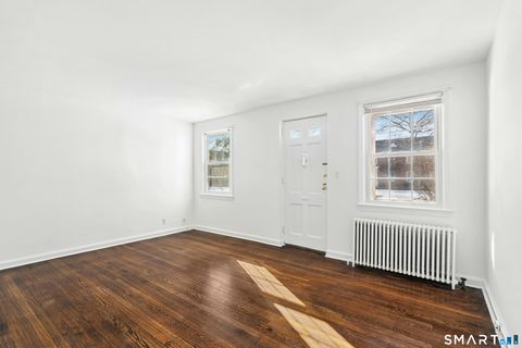 Tiny photo for 2475 Summer Street #APT 2I, Stamford, CT 06905 (MLS # 24146970)