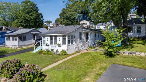 Photo of 190 Giants Neck Road, East Lyme, CT 06357 (MLS # 24201825)