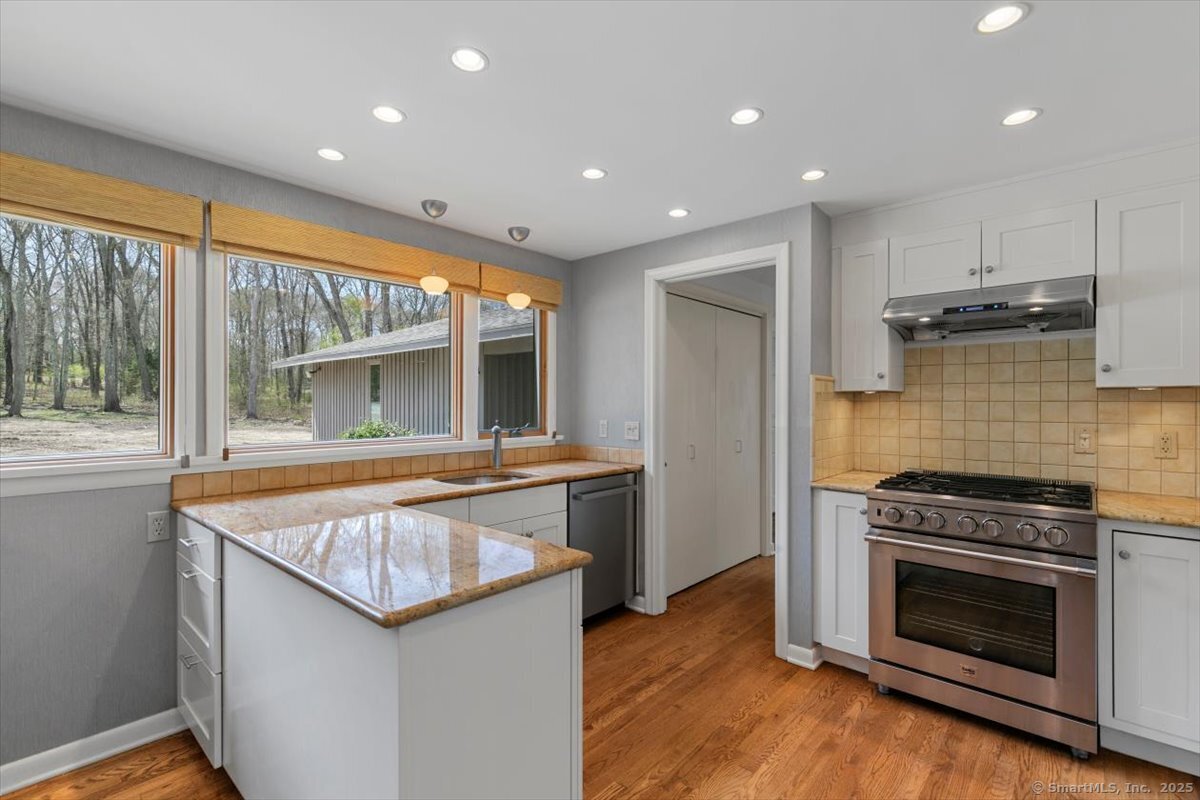 11 Crest Road, Old Saybrook, Connecticut image 12