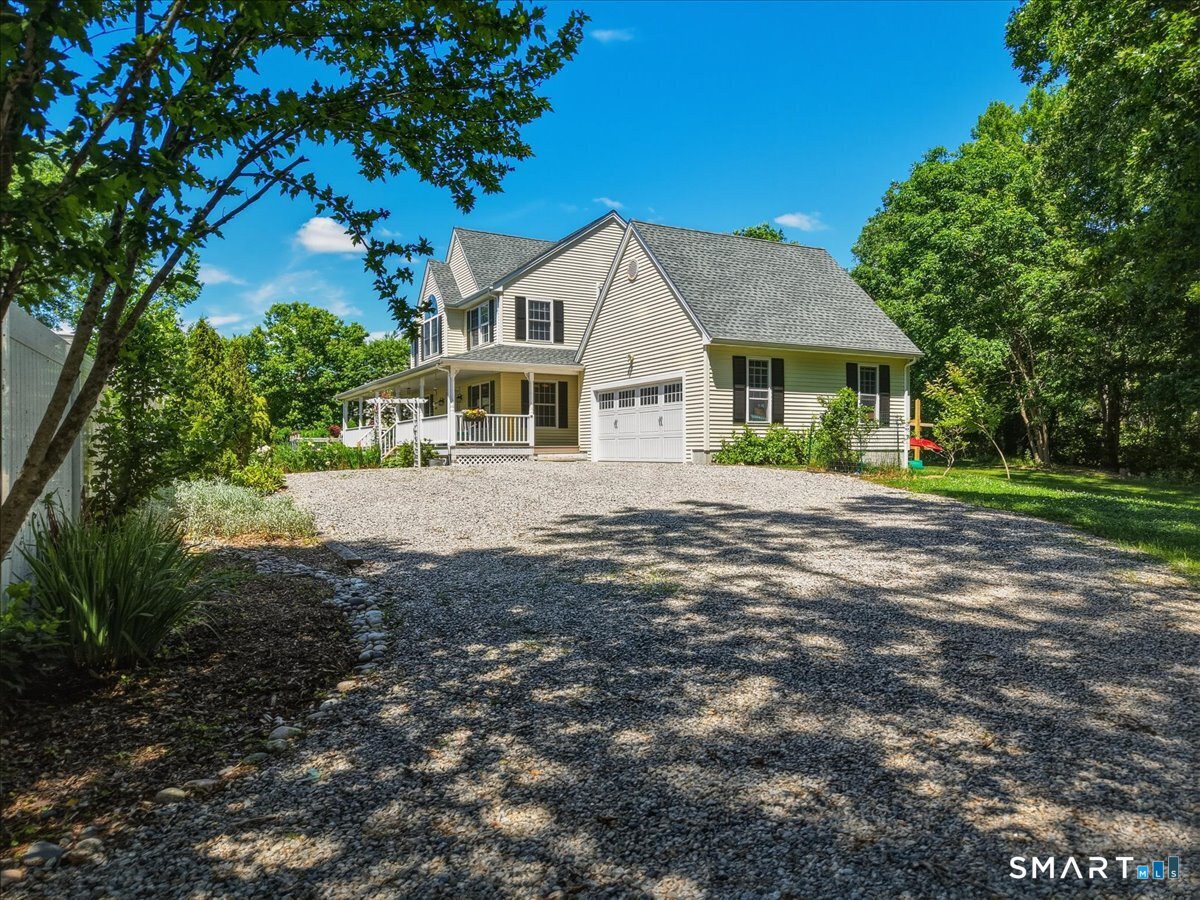 23 Swan Lane
