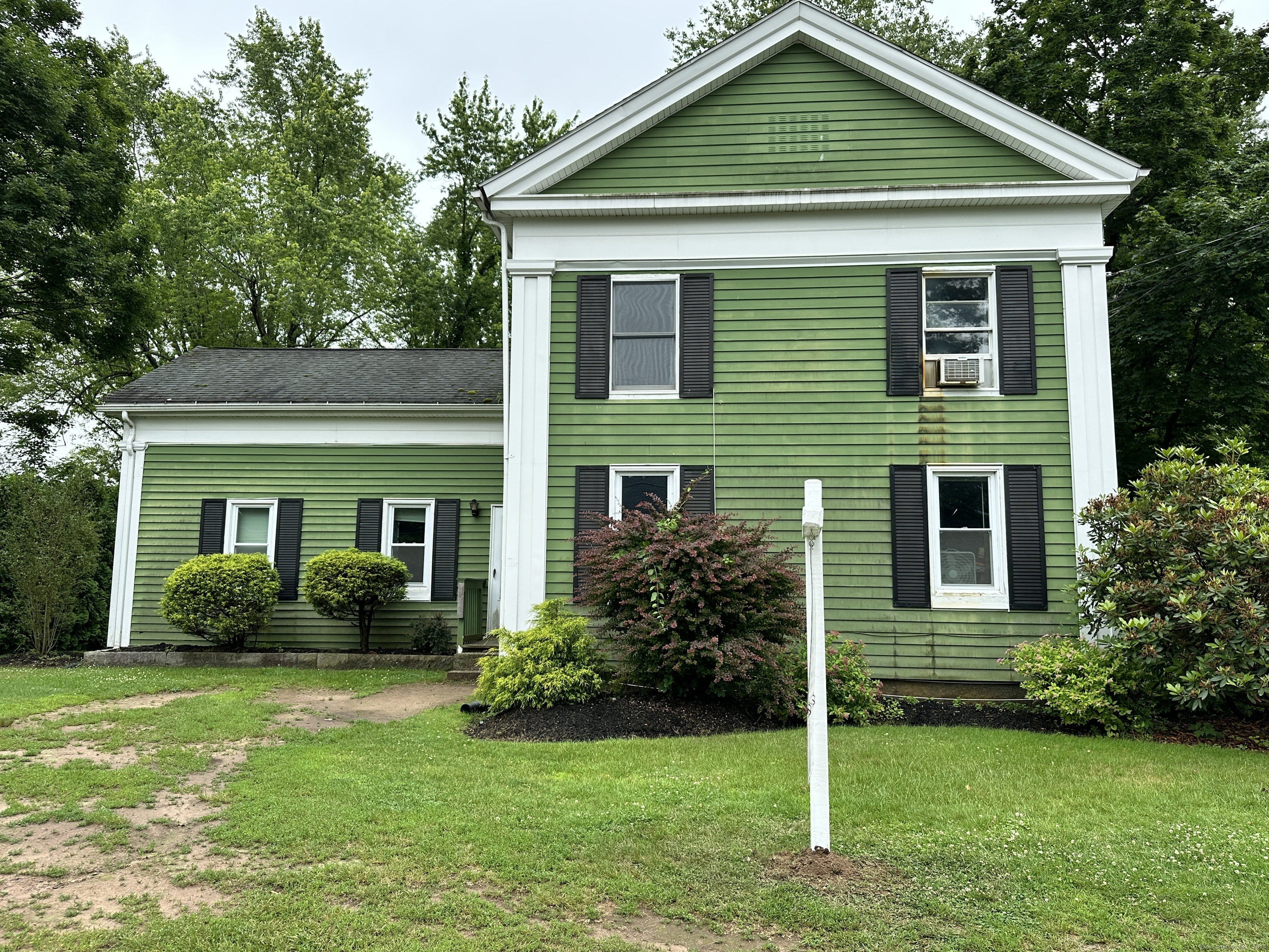 Property for Sale at Main Street, Somers, Connecticut - Bedrooms: 4 
Bathrooms: 3 
Rooms: 10  - $375,000