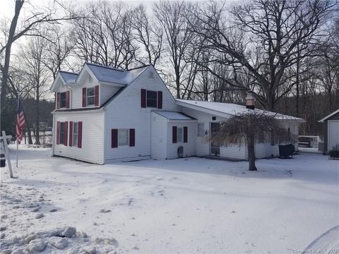 A home in Litchfield