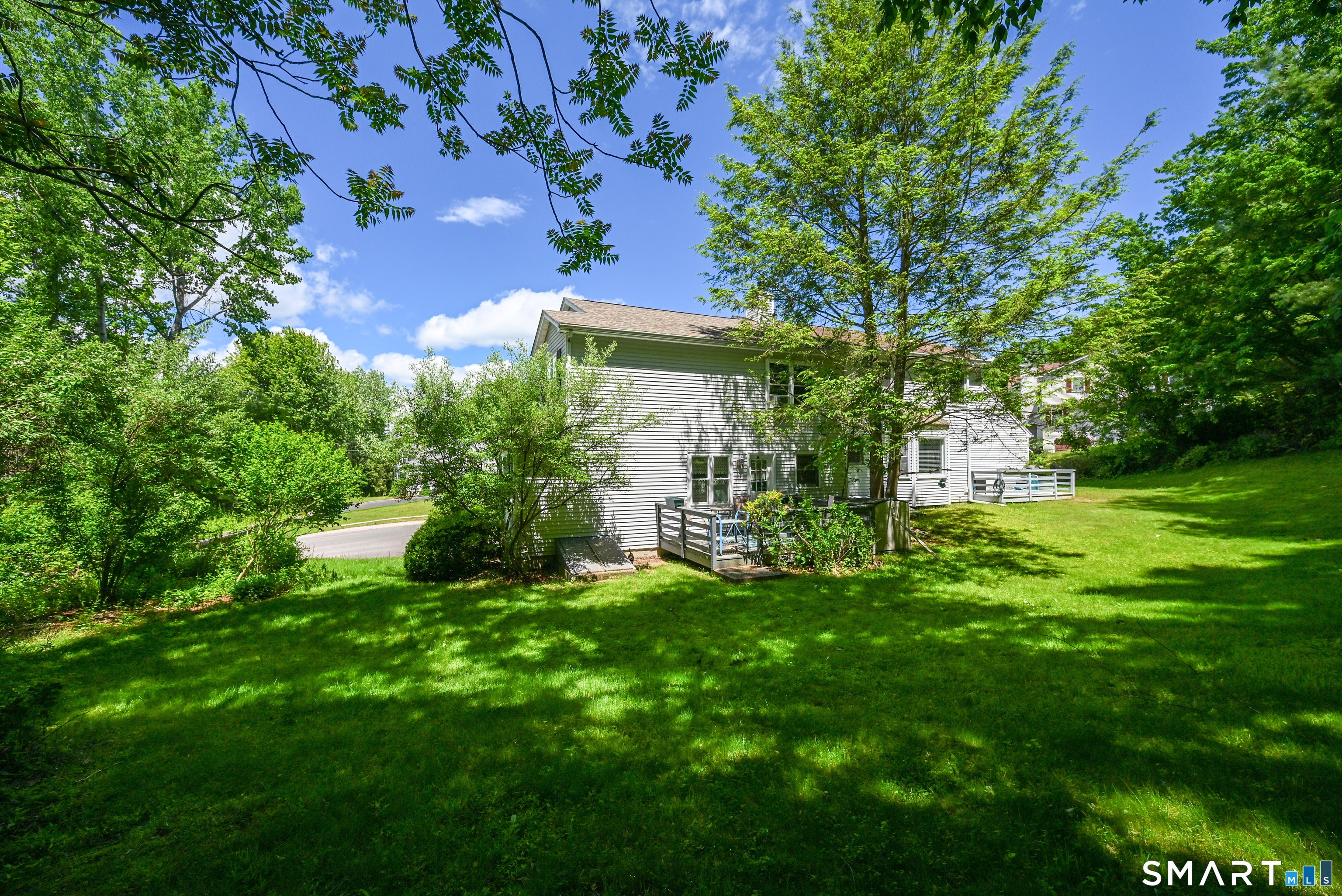 6 Warren Drive 6