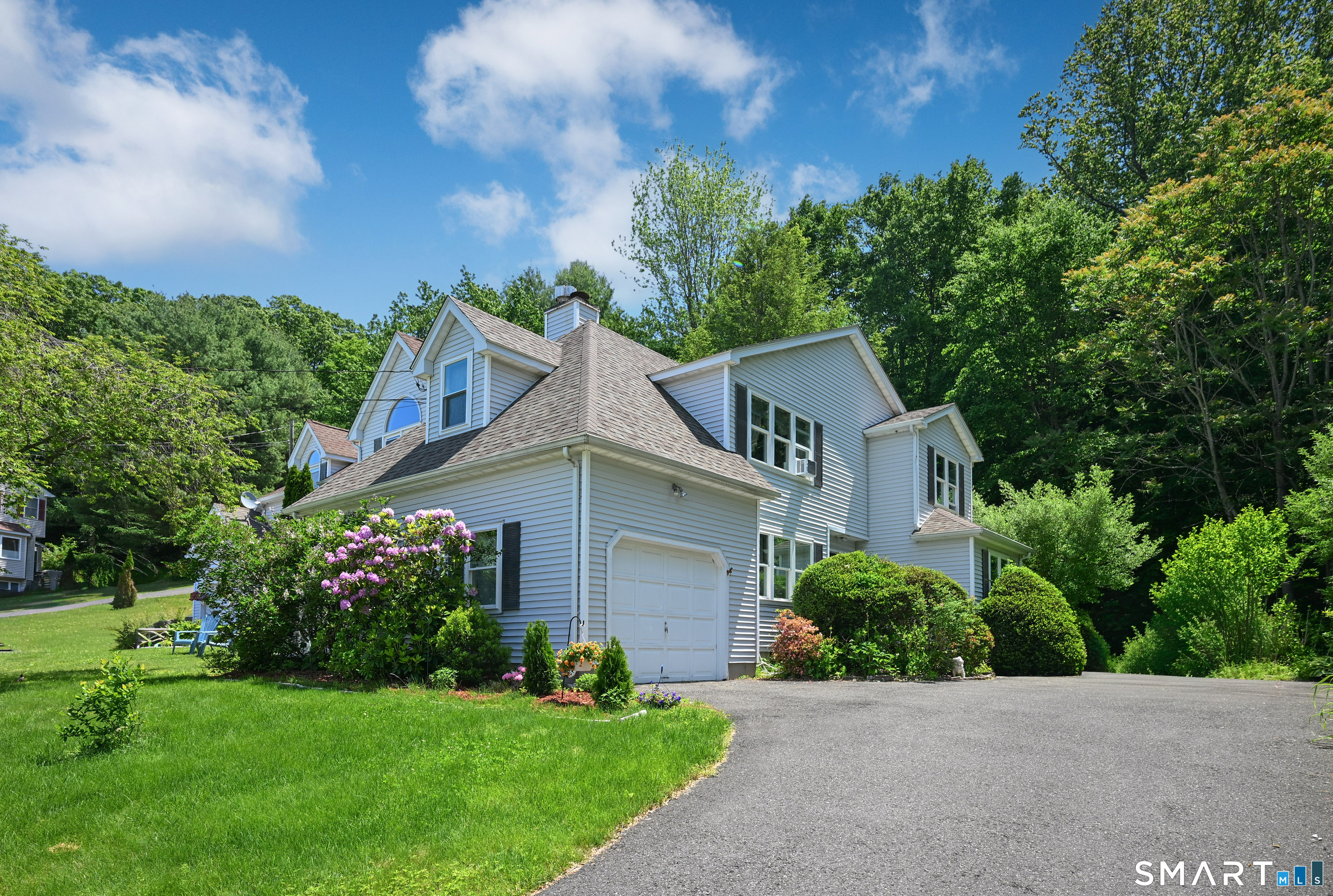 6 Warren Drive 6