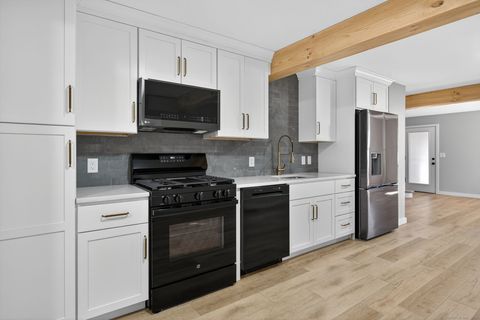 Tiny photo for 9 Porterbrook Avenue, East Hartford, CT 06118 (MLS # 24134155)