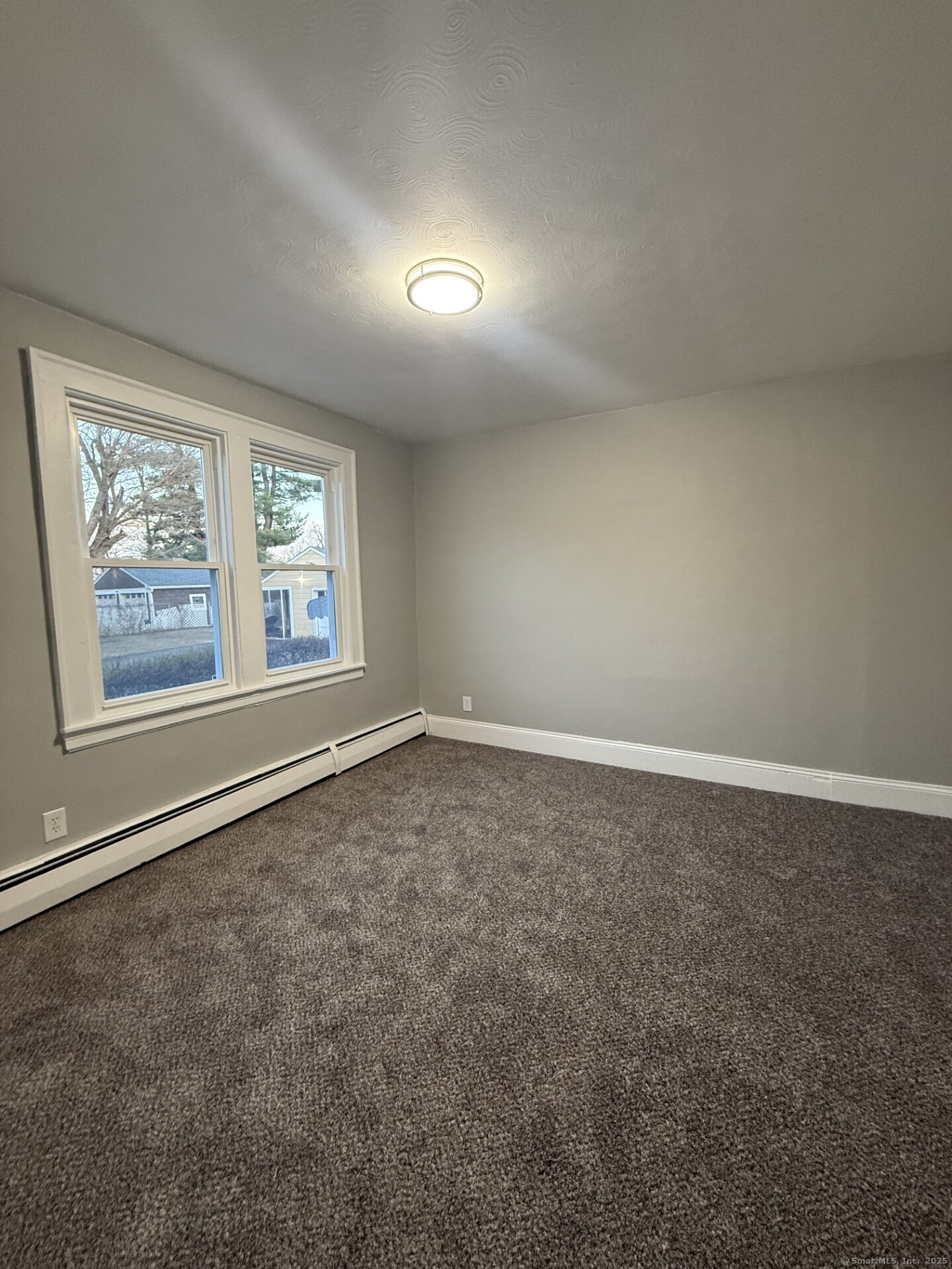 East Hartford, Connecticut 06118, United States, 3 Bedrooms Bedrooms, ,1 BathroomBathrooms,Residential,Active,112953