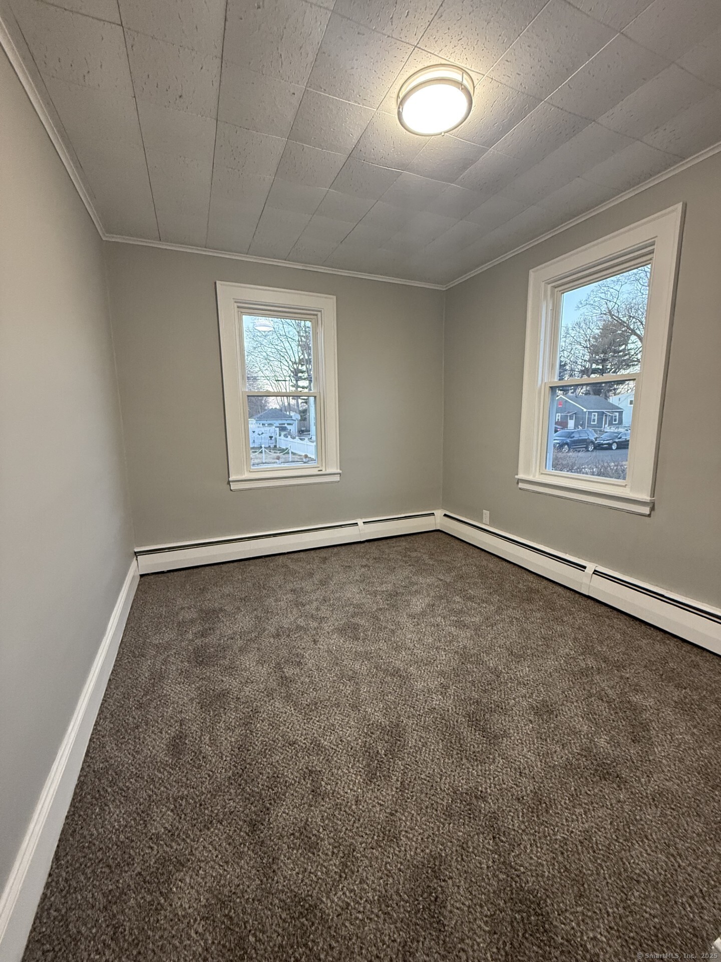 East Hartford, Connecticut 06118, United States, 3 Bedrooms Bedrooms, ,1 BathroomBathrooms,Residential,Active,112953