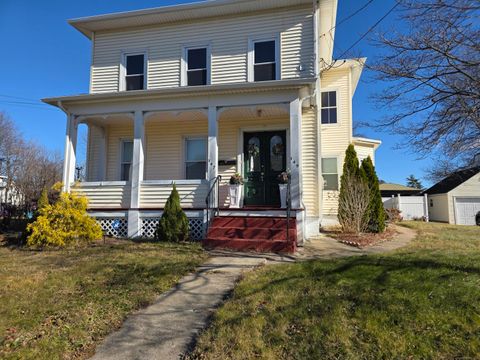 Photo of 147 Pearl Street #2nd Fl, Enfield, CT 06082 (MLS # 24142666)