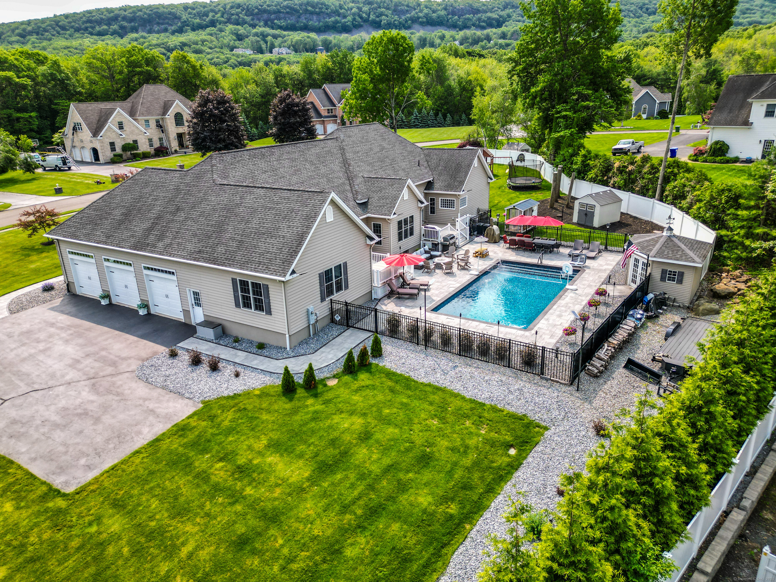 131 Valley View Court