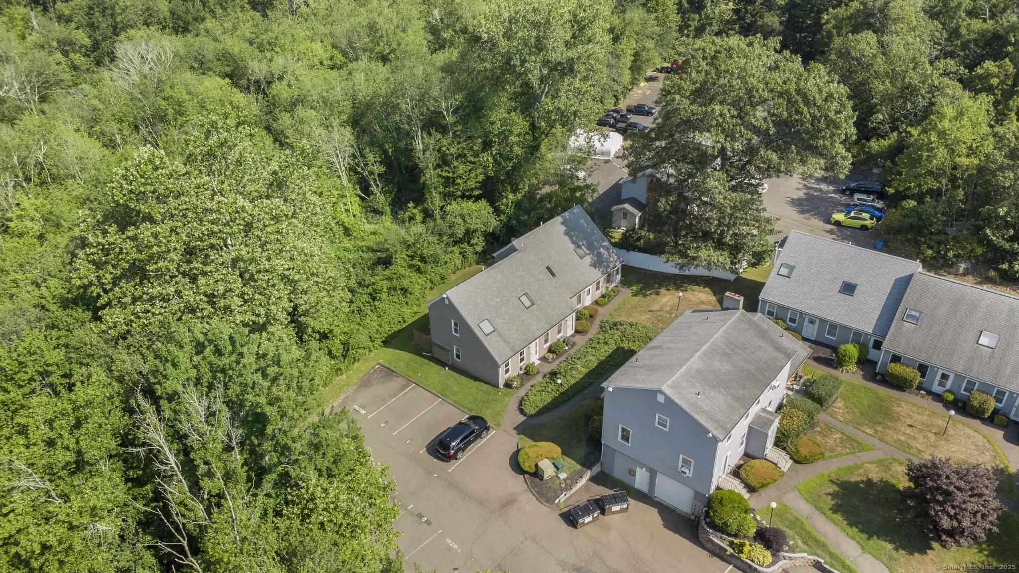 11 Grove Court 11