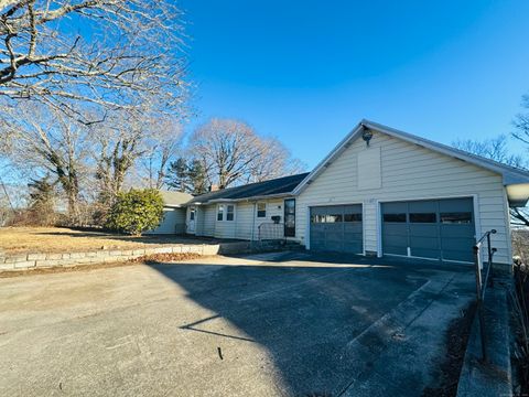 A home in Stonington