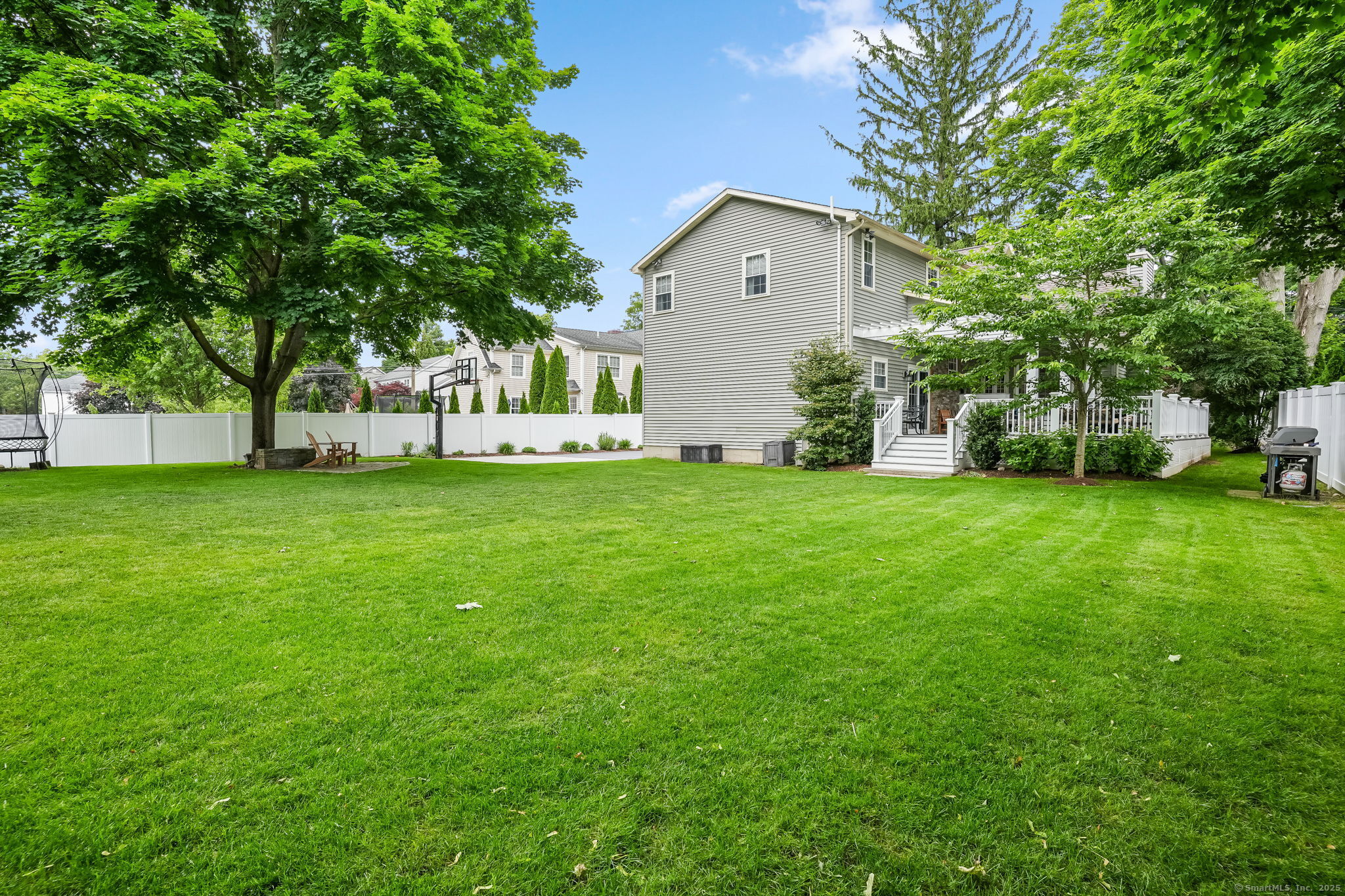 1477 Mill Plain Road