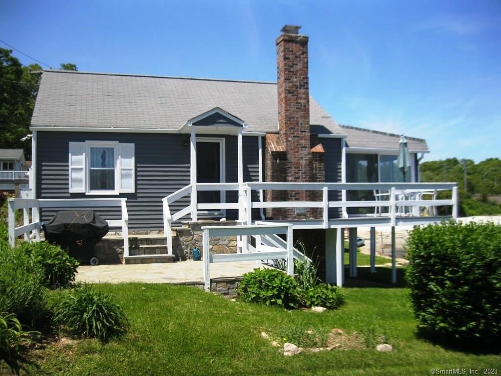 11 Stanhope Avenue