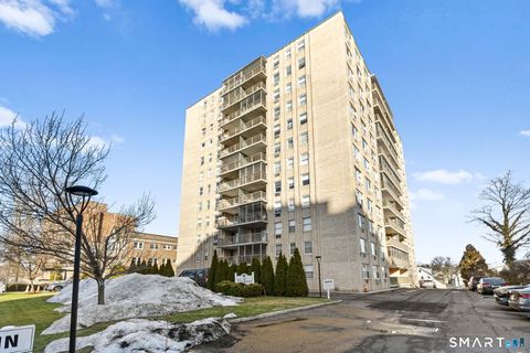 Photo of 65 Glenbrook Road #APT 6C, Stamford, CT 06902 (MLS # 24157774)