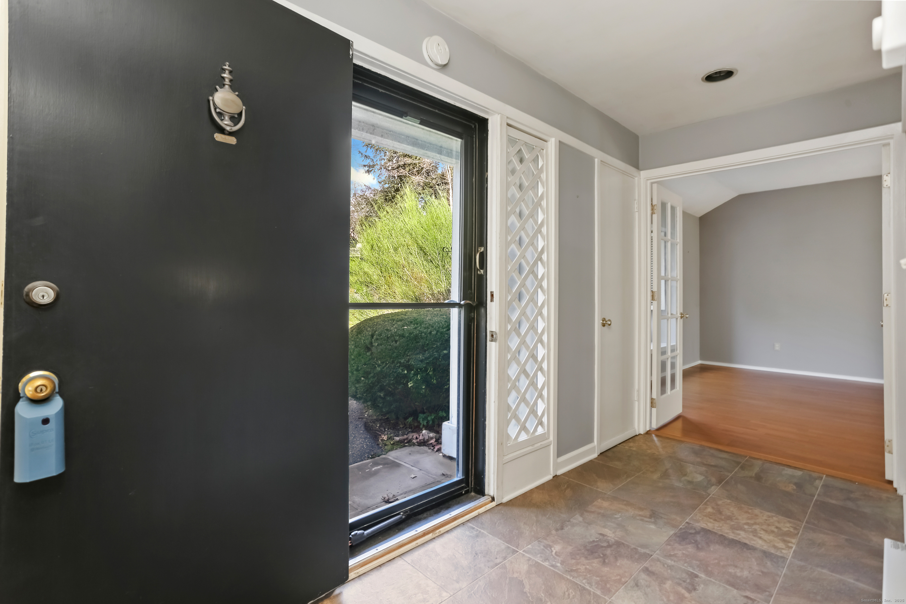 281 Heritage Village B