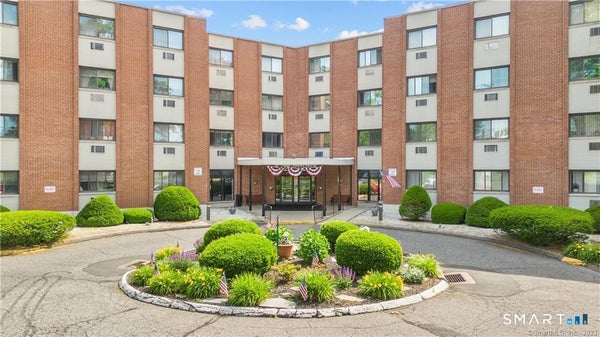 1700 BROADBRIDGE AVE UNIT A32, STRATFORD, CT 06614 - Image 40e8dc7dc16e88b4d7d82297855e45f4/2232653142