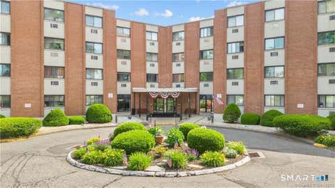 Condo For Sale - 1700 Broadbridge Avenue #A32<br/> Stratford, CT 06614