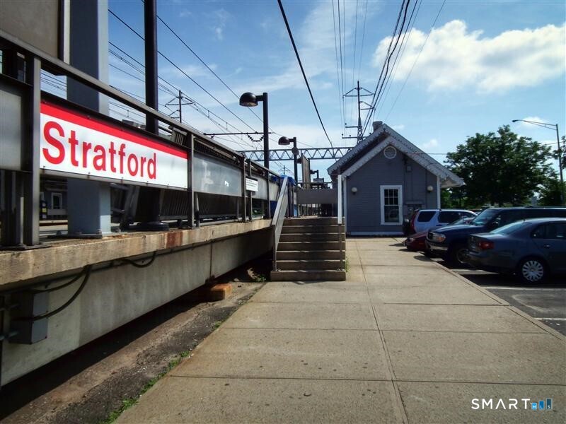 1700 Broadbridge Avenue A32