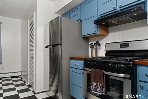 Tiny photo for 6 Lyle Court #E, Farmington, CT 06032 (MLS # 24152058)