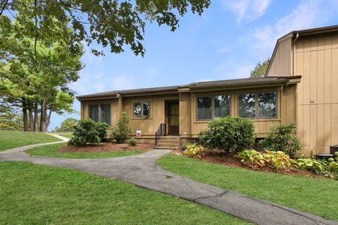 3 Pilgrim Harbor A Wallingford CT 06492