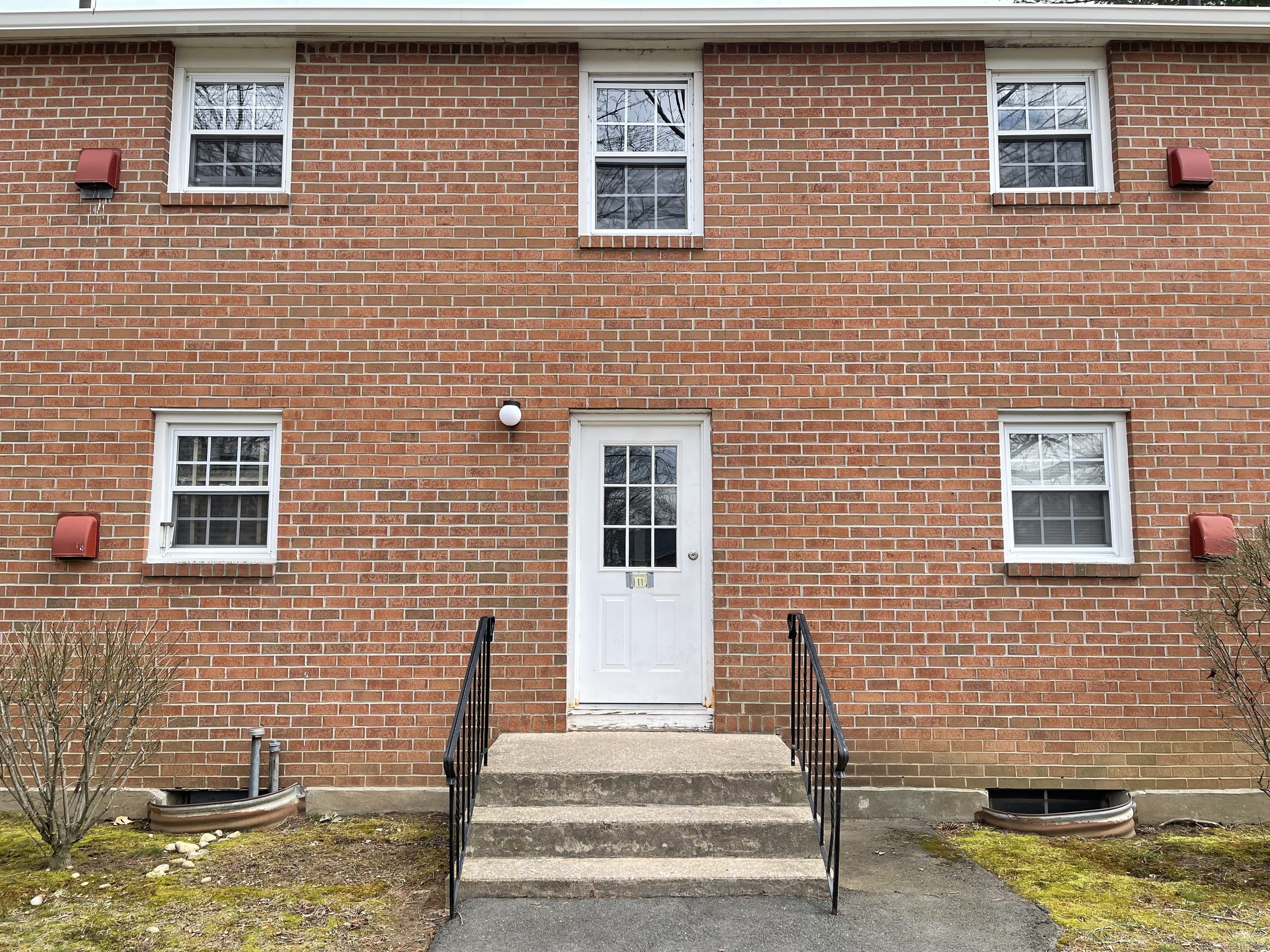 Farmington, Connecticut 06032, United States, 1 Bedroom Bedrooms, ,1 BathroomBathrooms,Residential,Active,162730