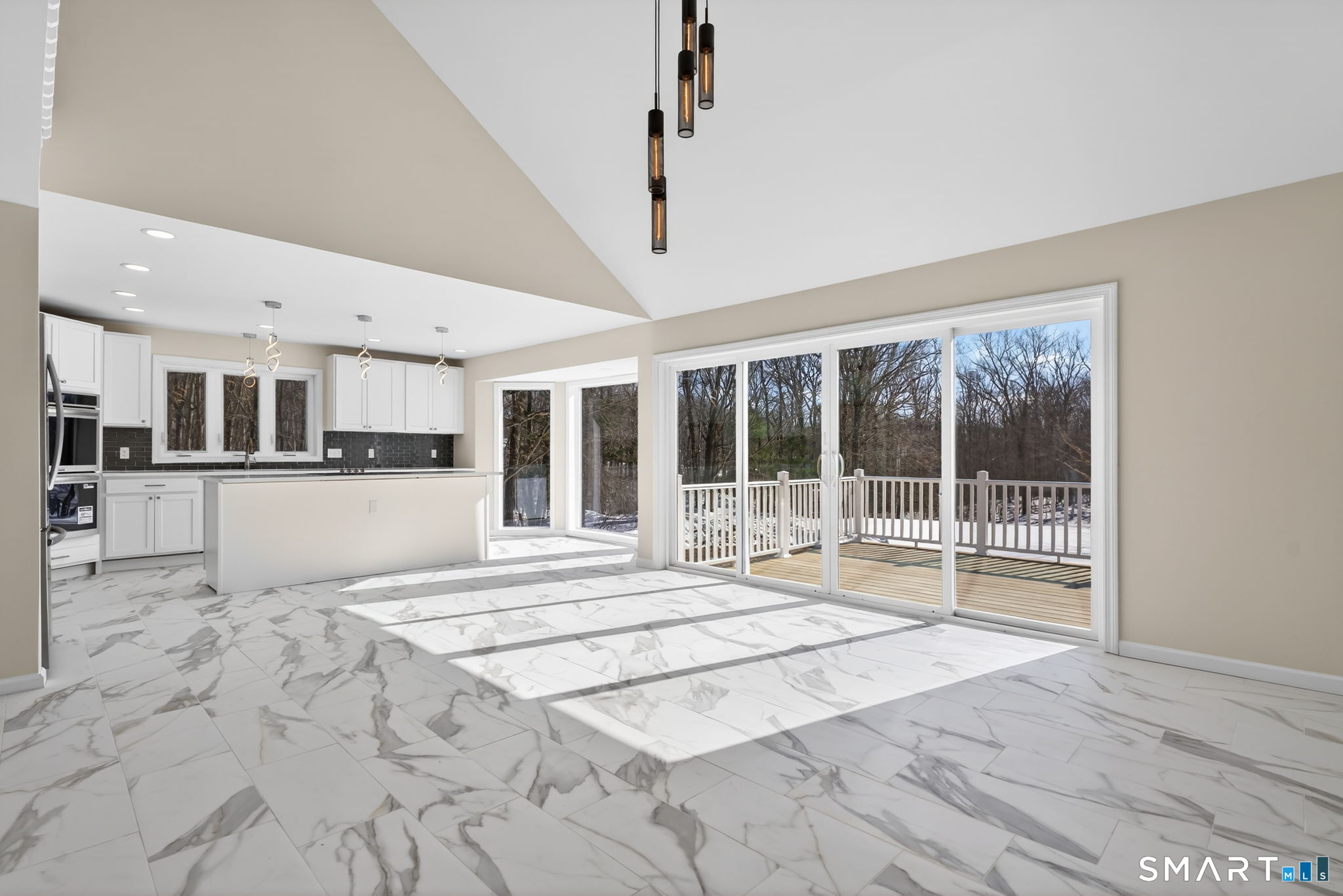 44 Chamberlain Hill Road