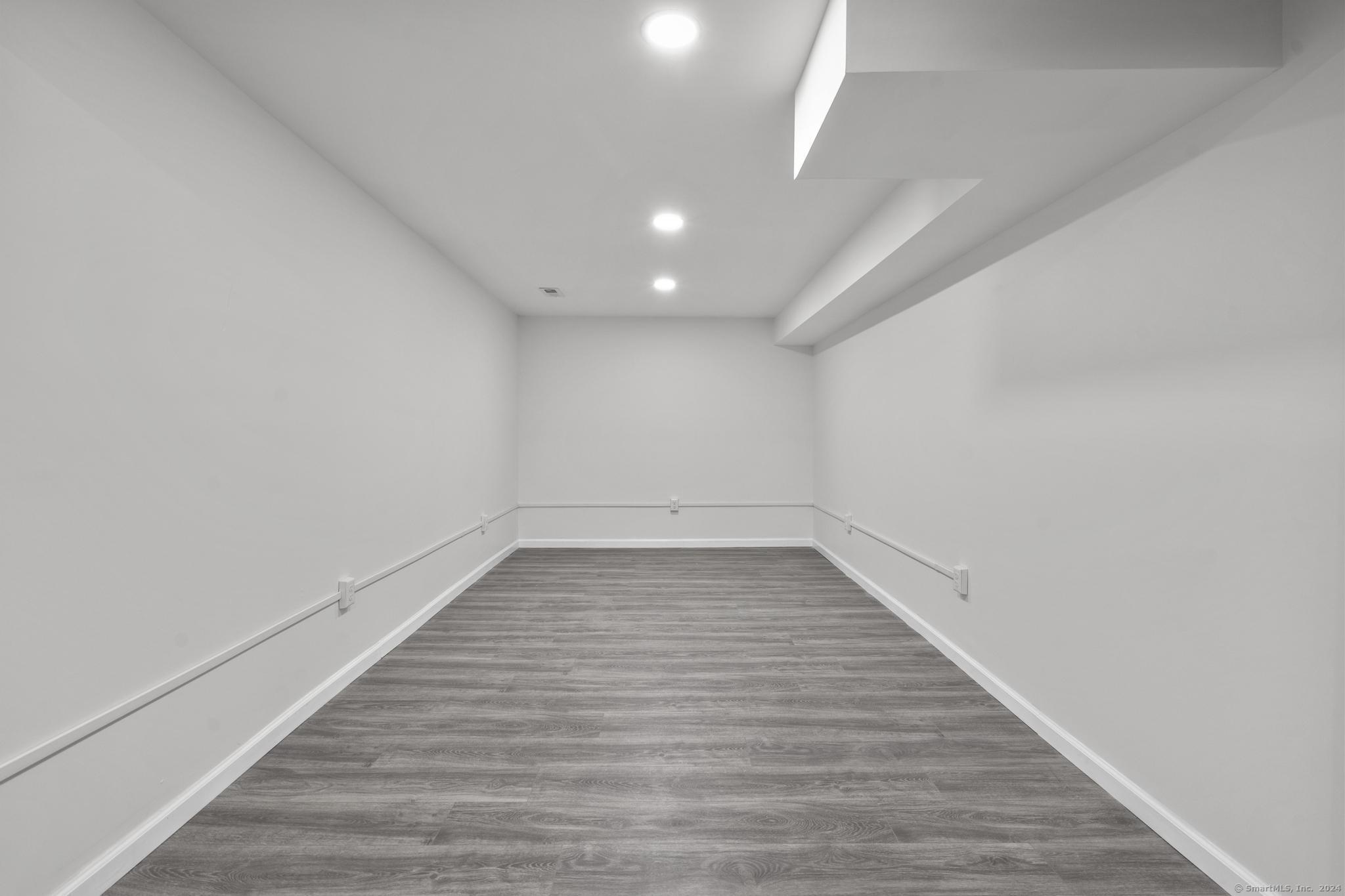 60 Bowers Hill Road, Oxford, Connecticut image 32