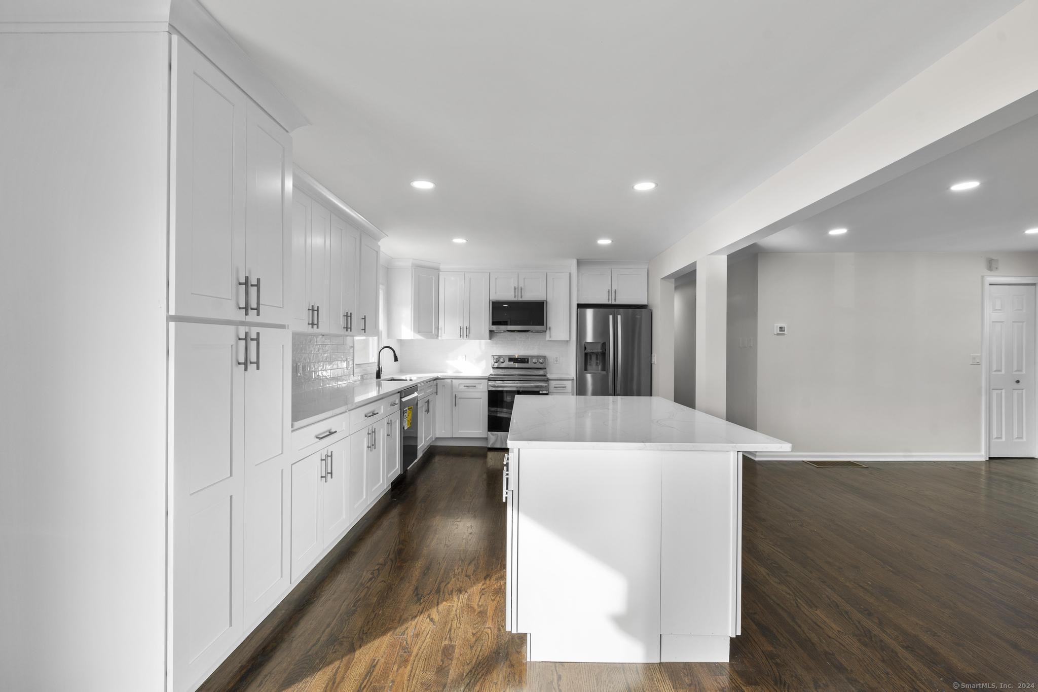 60 Bowers Hill Road, Oxford, Connecticut image 12