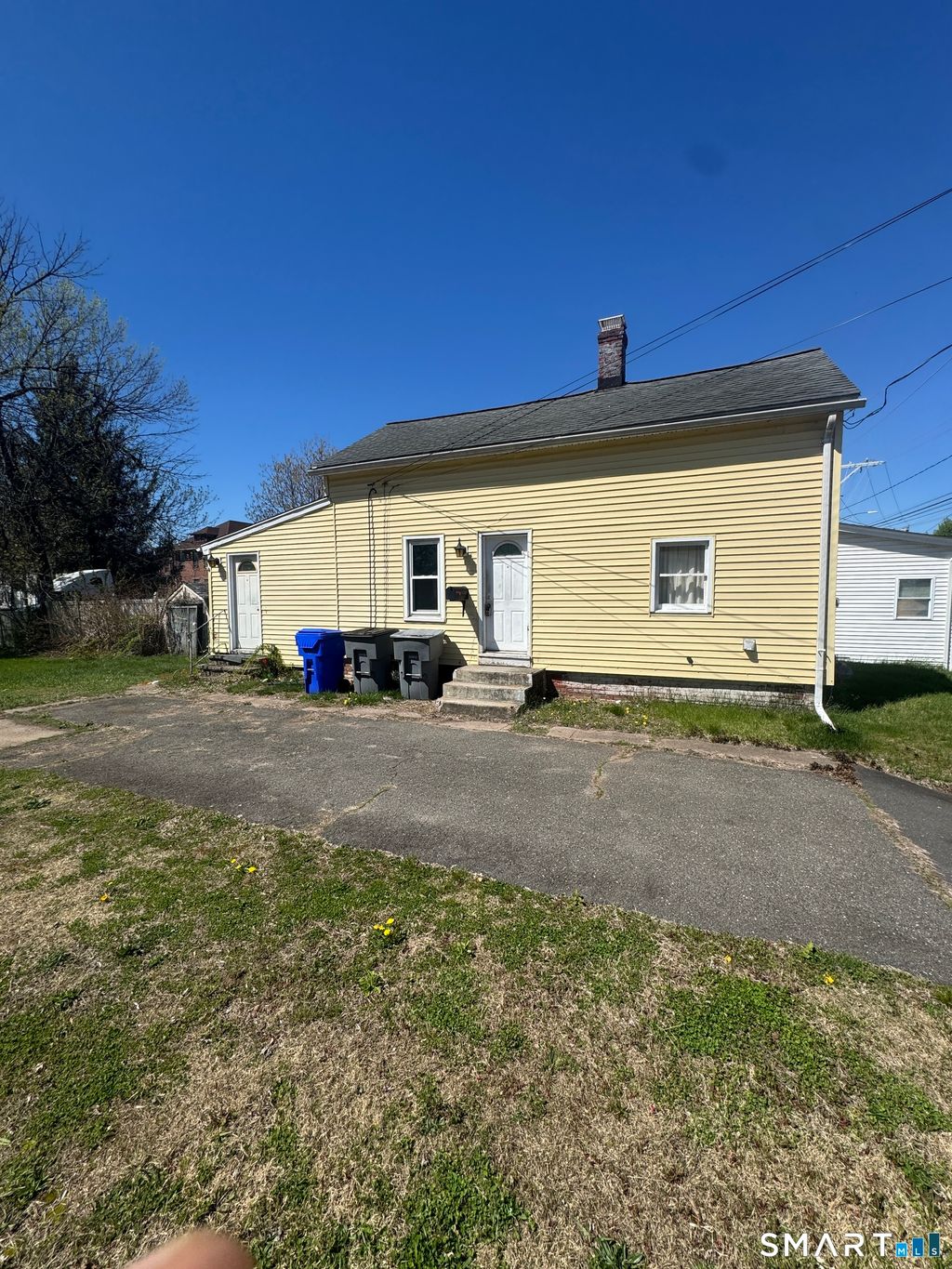 Photo of 20 Alden Avenue, Enfield, CT 06082 (MLS # 24171393)