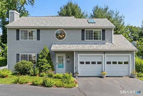 Photo of 21 Apple Way, Madison, CT 06443 (MLS # 24150401)