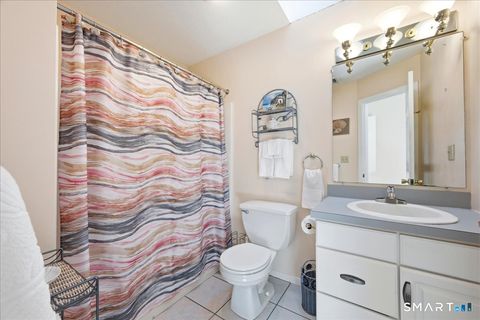 Tiny photo for 21 Apple Way, Madison, CT 06443 (MLS # 24150401)