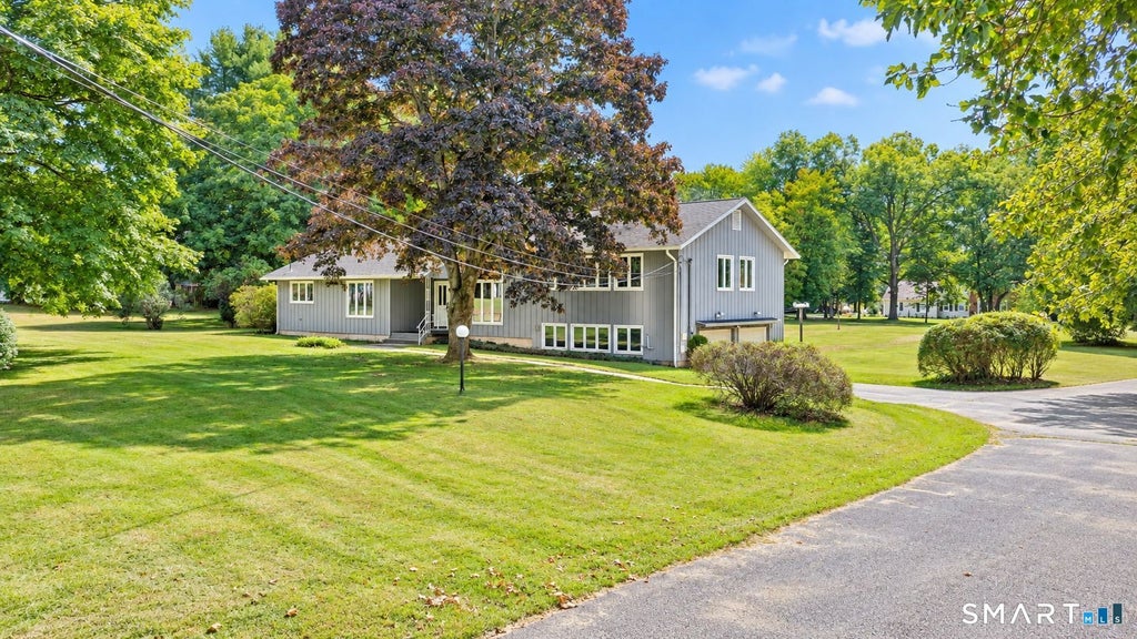 Photo of 531 Blacks Road, Cheshire, CT 06410 (MLS # 24209218)