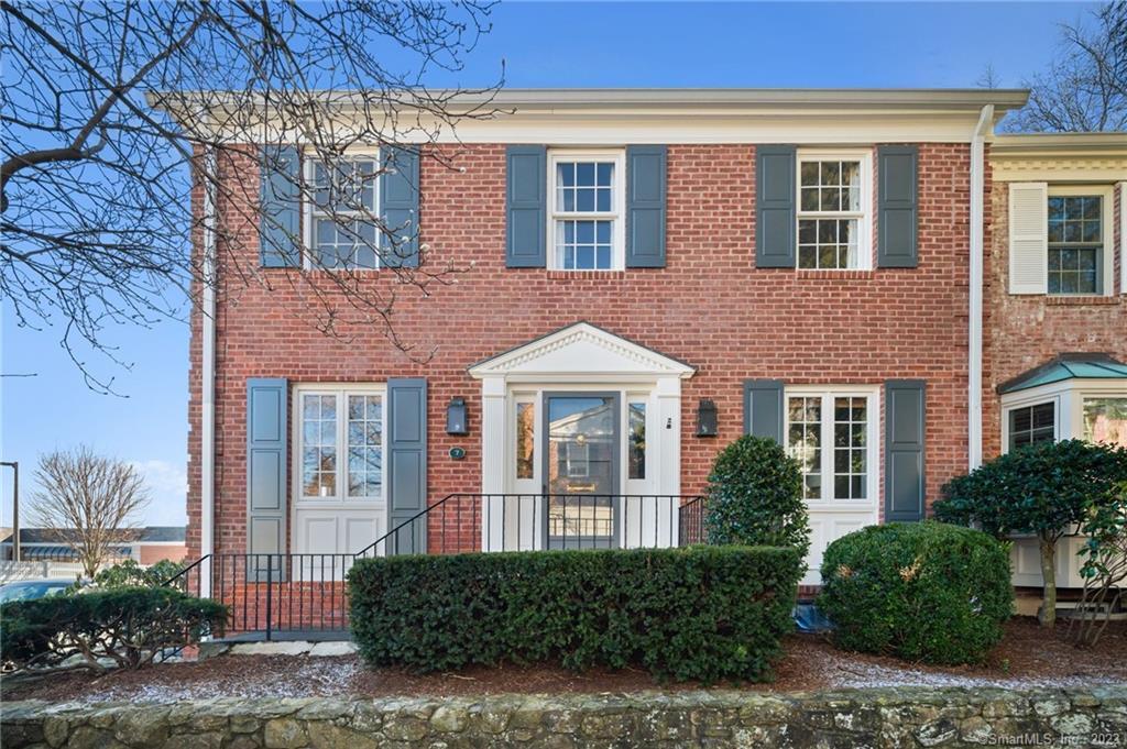 Photo 1 of 312 Elm Street 7, New Canaan, Connecticut, $1,195,000, Web #: 170547597