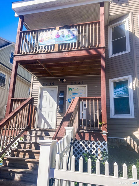 Multifamily For Rent - 1739 Stratford Avenue<br/> Bridgeport, CT 06607
