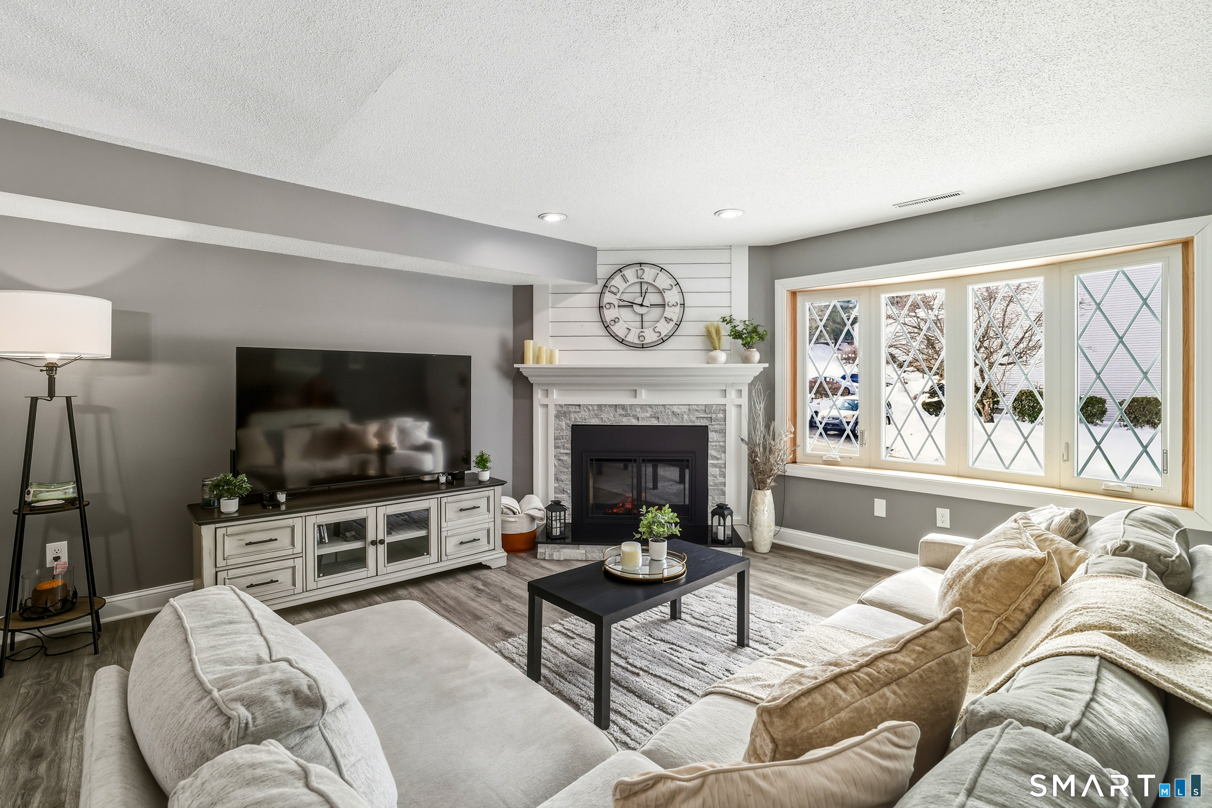 20 Wolf Hill Road 1A