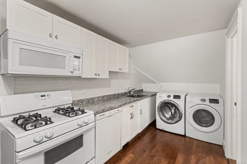 Tiny photo for 318 Suburban Avenue, Fairfield, CT 06825 (MLS # 24156773)