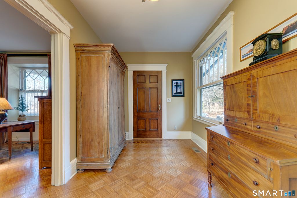 Photo of 64 Cold Spring Street, New Haven, CT 06511 (MLS # 24150054)