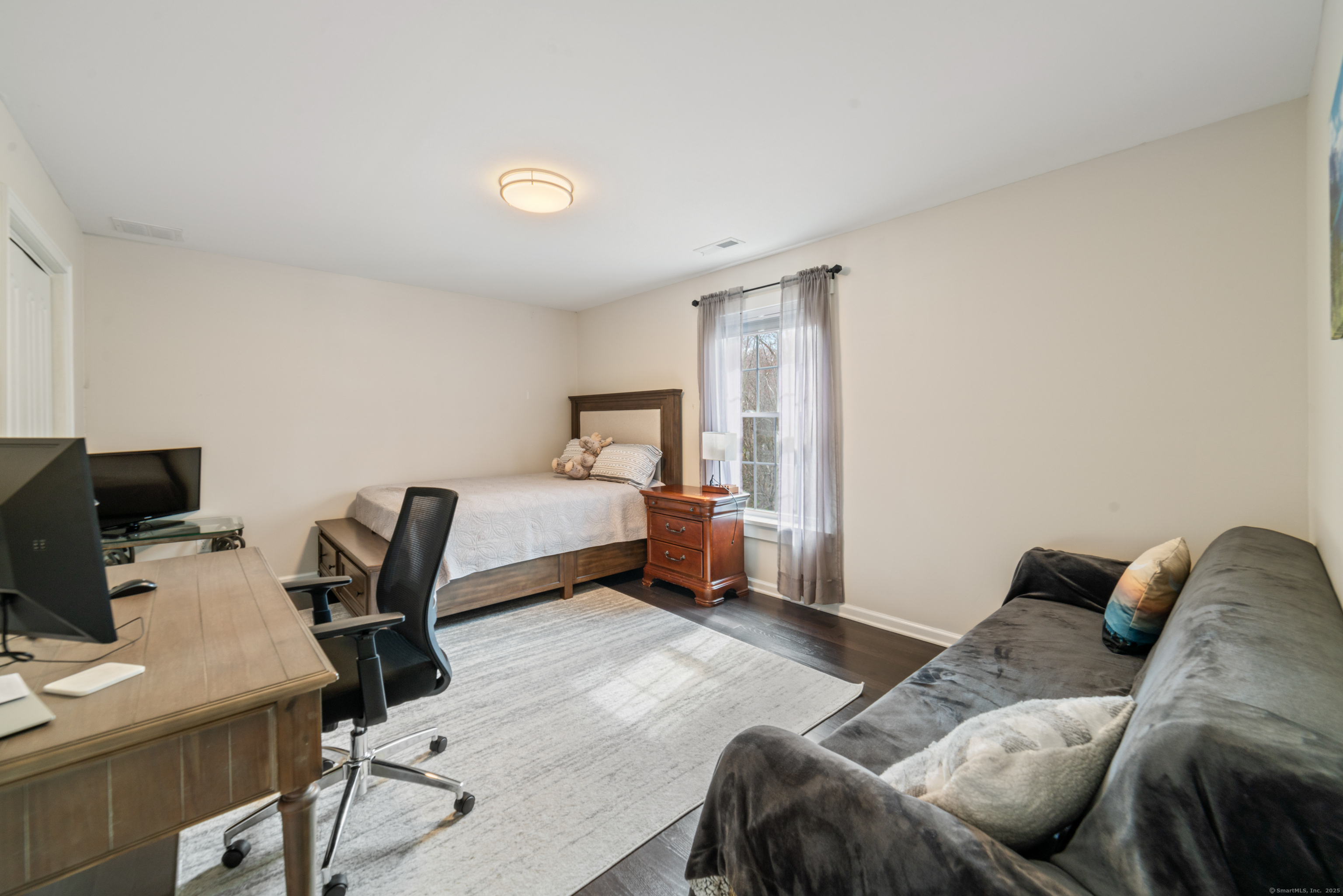 60 Bridle Trail Drive, Naugatuck, Connecticut image 21