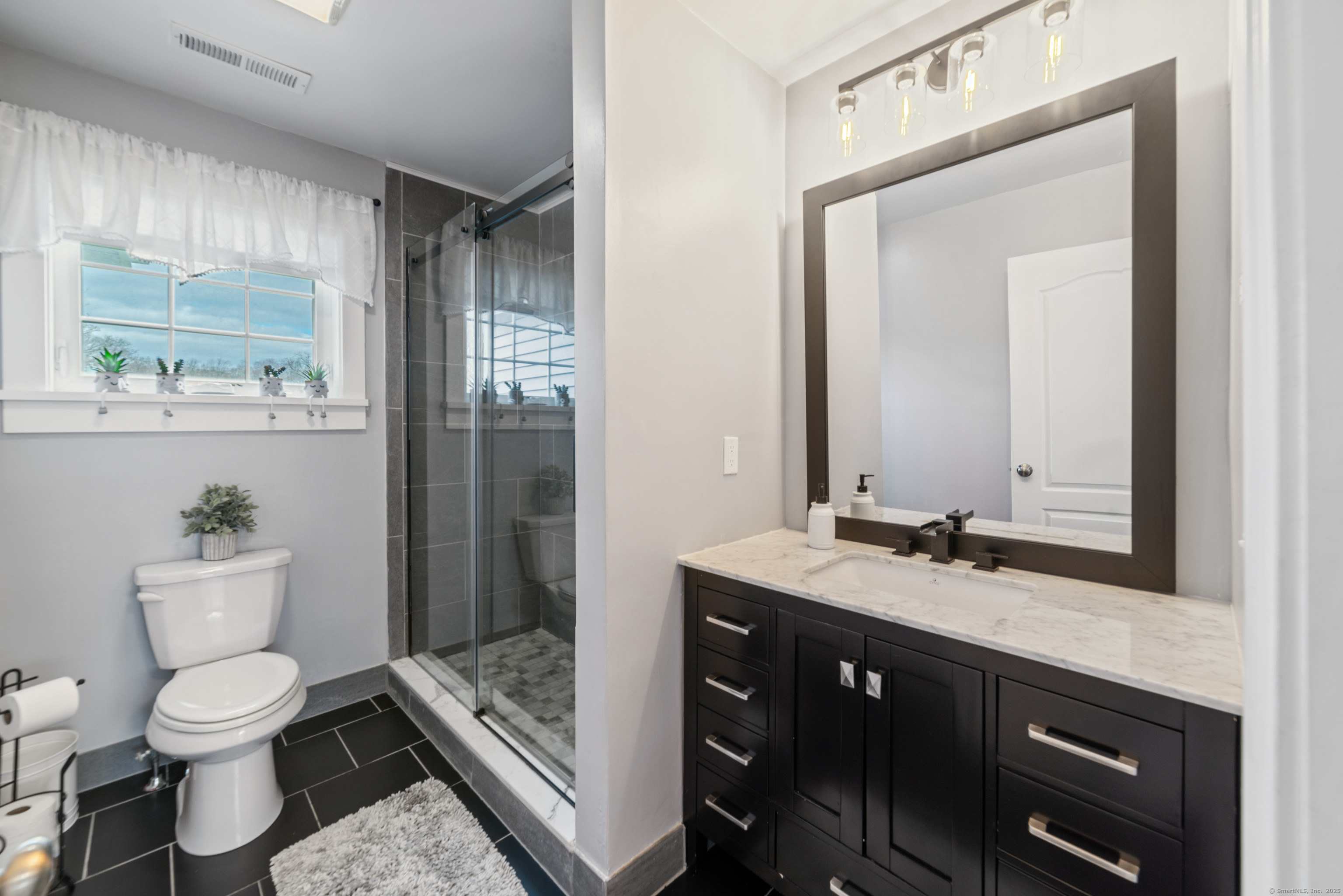 60 Bridle Trail Drive, Naugatuck, Connecticut image 26