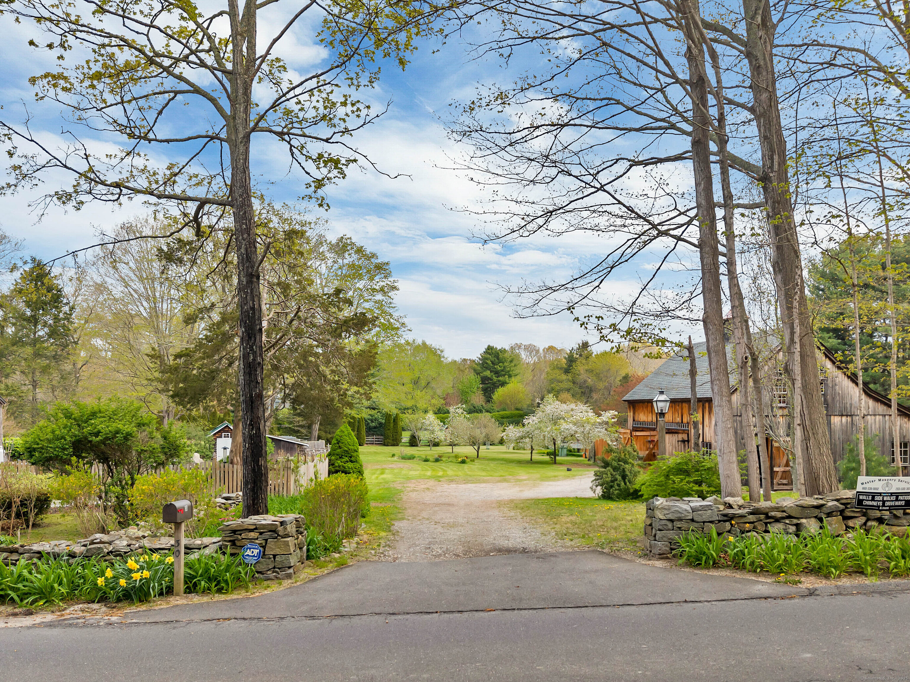 30 Pleasant Valley Road, Clinton, Connecticut image 1